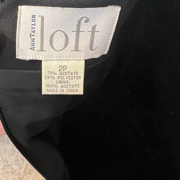Ann Taylor Loft Black Sleeveless Form Fitting Cocktail Dress Size 2 Petite - Picture 4 of 4